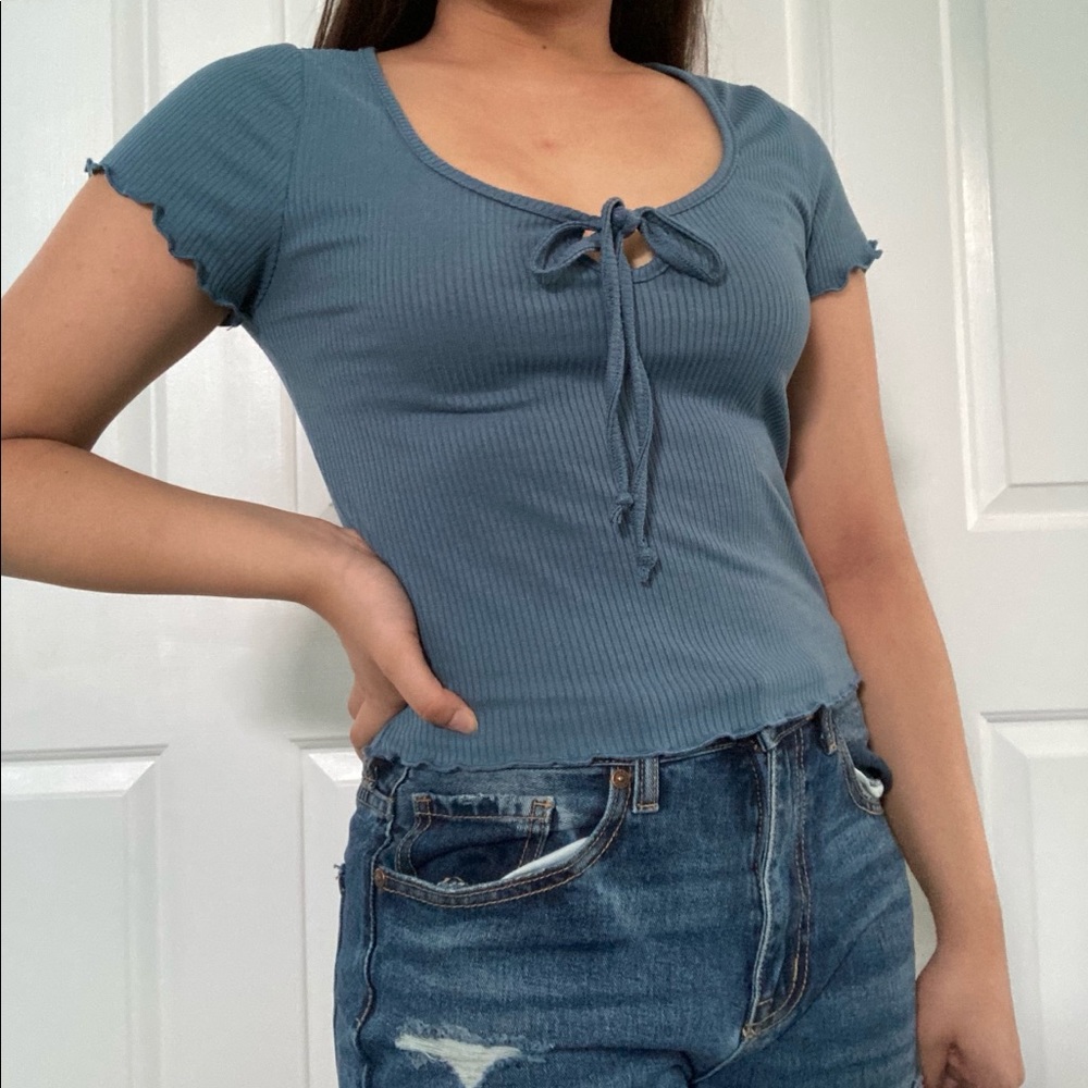 blue lattice edge tie front short sleeved top